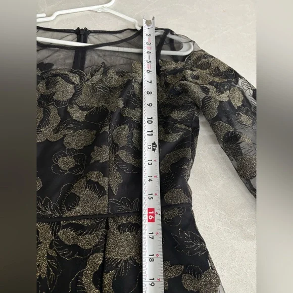 Adrianna Papell Black and Gold Lace Mesh Dress Long Sleeves Gown Size 12 - Picture 12 of 16